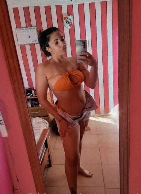 Nagie wyciekłe zdjęcie OnlyFans od Touchmeinsecret