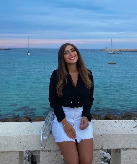 Nagie wyciekłe zdjęcie OnlyFans od Ylenia Bevelacqua
