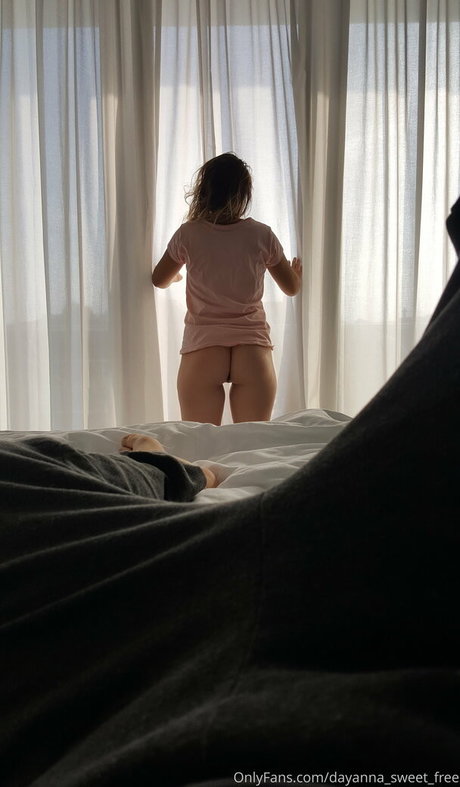 Dayanna_sweet_free