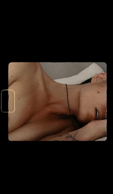 Nagie wyciekłe zdjęcie OnlyFans od Charry Jin