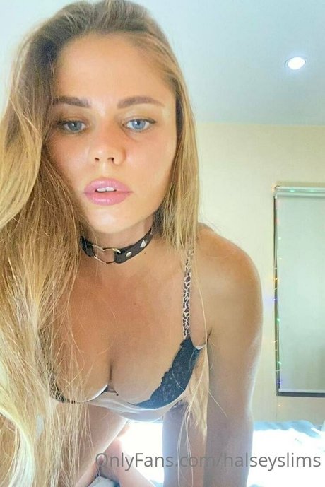 Nagie wyciekłe zdjęcie OnlyFans od Halsey Slims