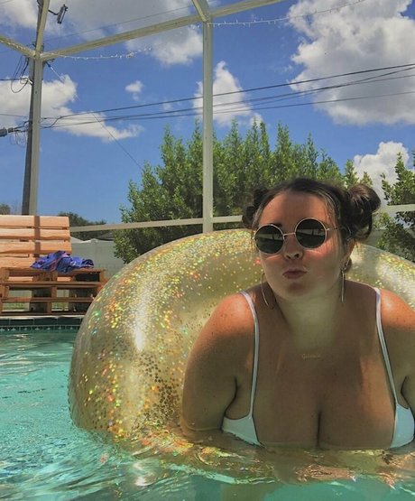 Nagie wyciekłe zdjęcie OnlyFans od Gabb Ferraro