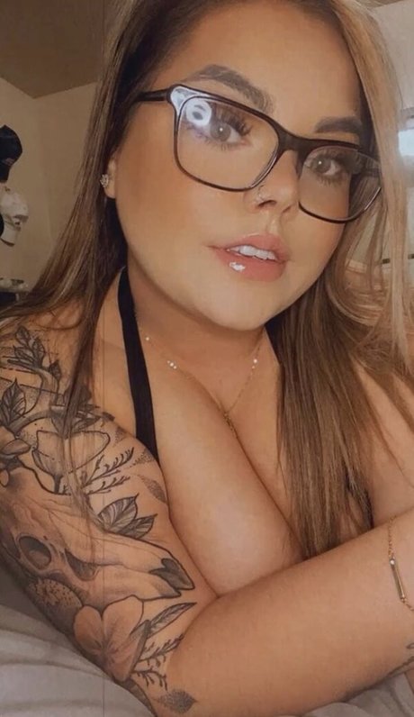 Nagie wyciekłe zdjęcie OnlyFans od Lilly M