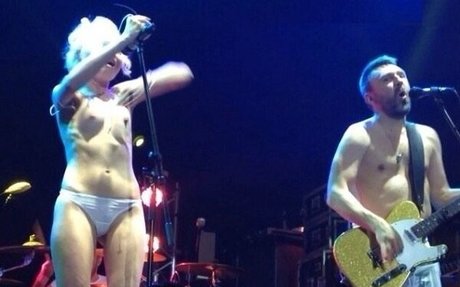 Nagie wyciekłe zdjęcie OnlyFans od Alica Vox