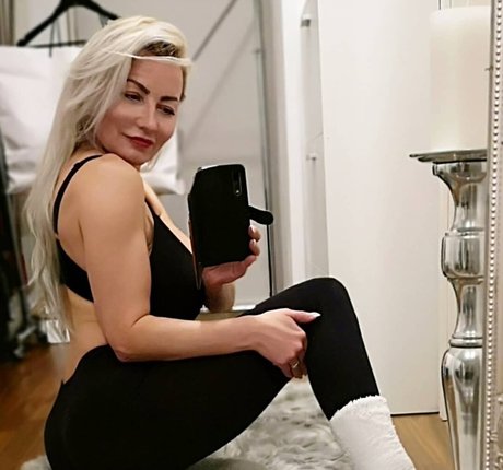 Nagie wyciekłe zdjęcie OnlyFans od Marika Fingerroos