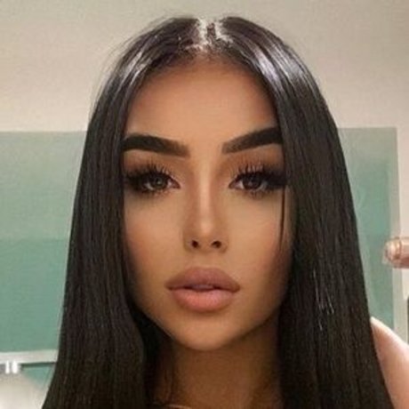 Nagie wyciekłe zdjęcie OnlyFans od Sara Luna