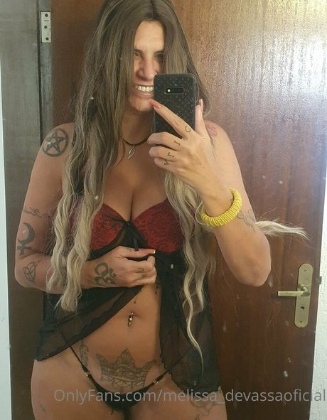 Melissa_devassaoficial