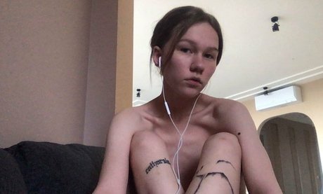 Nagie wyciekłe zdjęcie OnlyFans od Milashka420