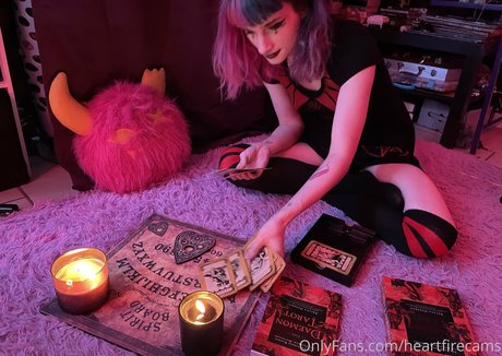 Nagie wyciekłe zdjęcie OnlyFans od Heartfirecams