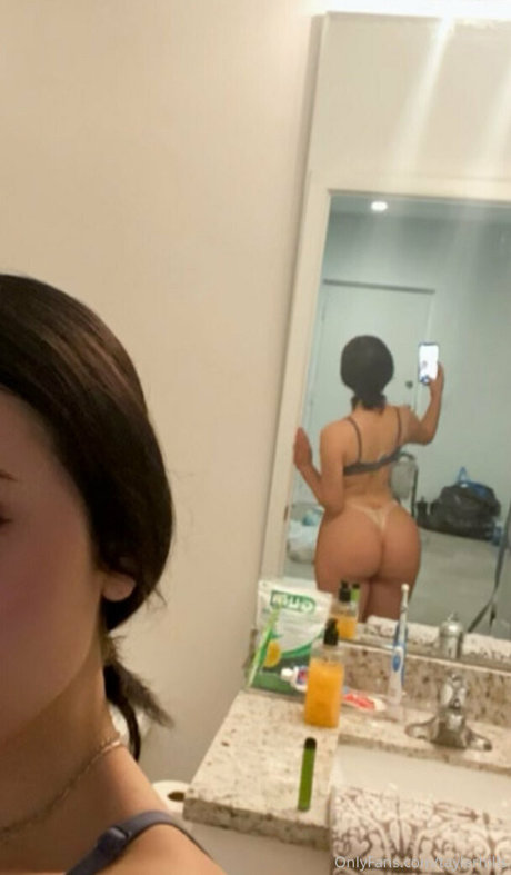 Nagie wyciekłe zdjęcie OnlyFans od Taylerhills