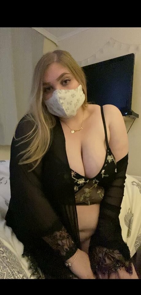 Nagie wyciekłe zdjęcie OnlyFans od Pr1ncessgl1tter