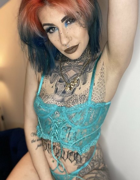 Nagie wyciekłe zdjęcie OnlyFans od Deelouisexxx