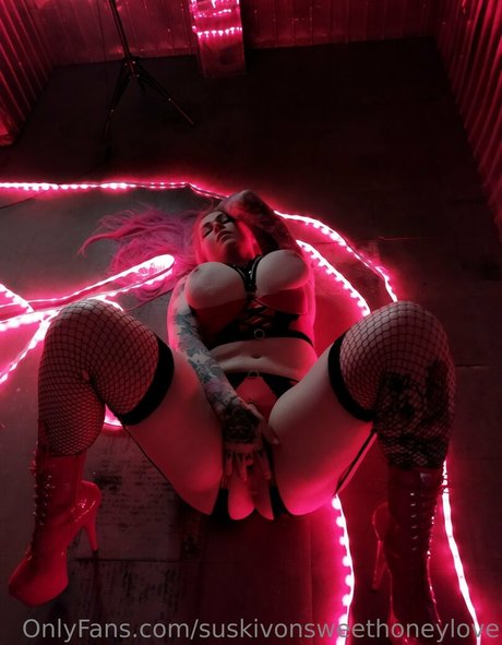 Nagie wyciekłe zdjęcie OnlyFans od Suskivonsweethoneylove
