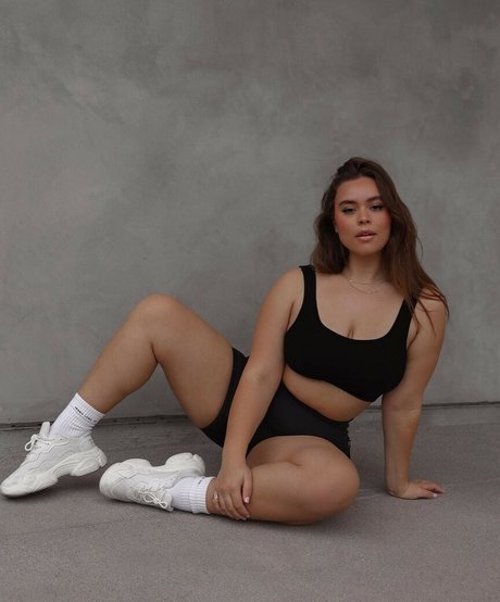 Nagie wyciekłe zdjęcie OnlyFans od Venezia Cruz