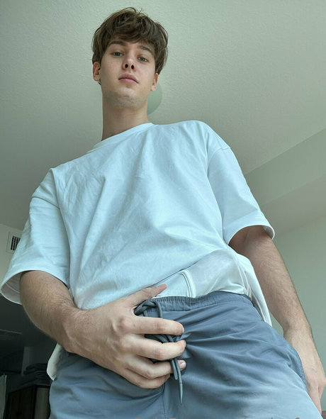 Nagie wyciekłe zdjęcie OnlyFans od Cadenfree