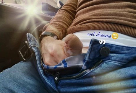 Nagie wyciekłe zdjęcie OnlyFans od Uwetdreams