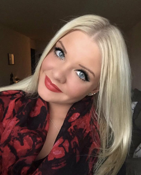 Nagie wyciekłe zdjęcie OnlyFans od Curvaceousbarbie