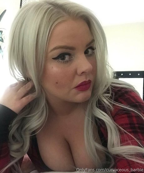 Nagie wyciekłe zdjęcie OnlyFans od Curvaceousbarbie