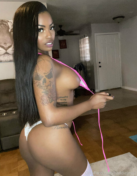Nagie wyciekłe zdjęcie OnlyFans od Baddiejess1