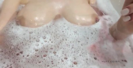 Nagie wyciekłe zdjęcie OnlyFans od Emilie