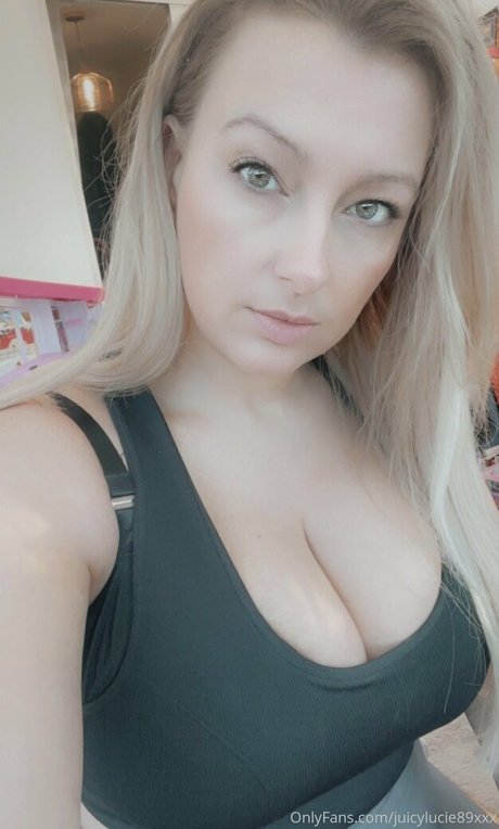Nagie wyciekłe zdjęcie OnlyFans od Juicylucie89xxx