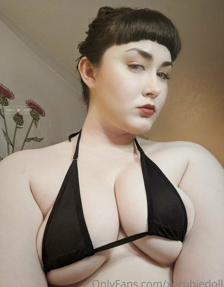 Nagie wyciekłe zdjęcie OnlyFans od Xorubiedoll