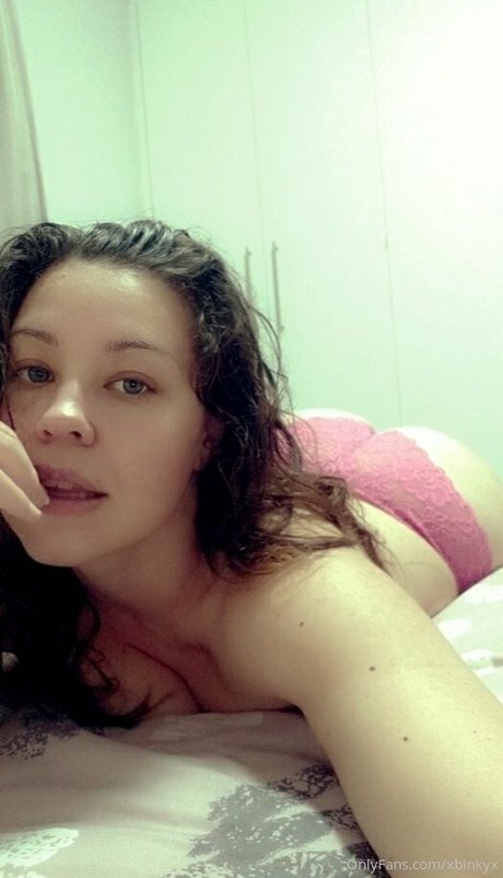 Nagie wyciekłe zdjęcie OnlyFans od Xbinkyx