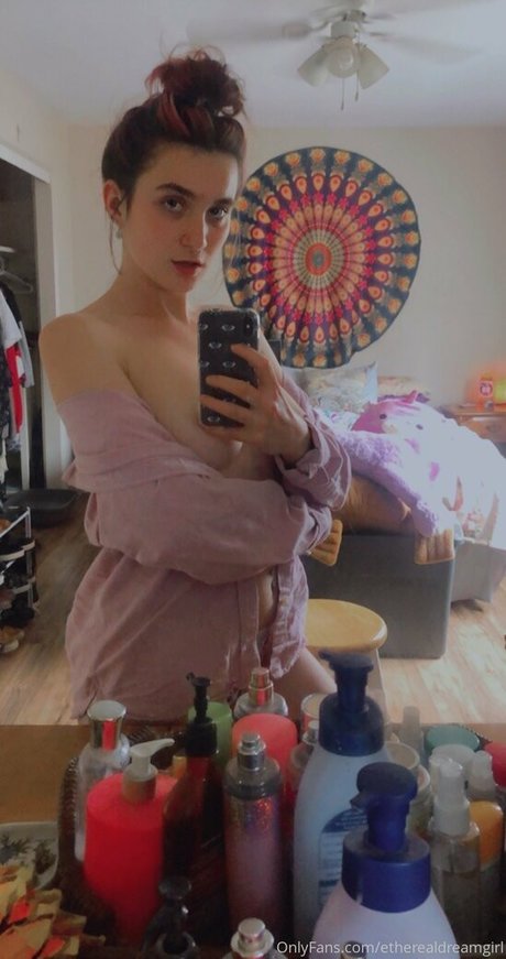 Nagie wyciekłe zdjęcie OnlyFans od Etherealdreamgirl