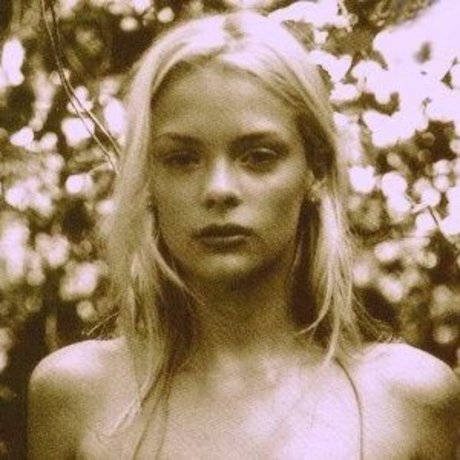 Nagie wyciekłe zdjęcie OnlyFans od Jaime King