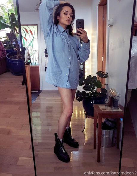 Nagie wyciekłe zdjęcie OnlyFans od Katherine Ramdeen