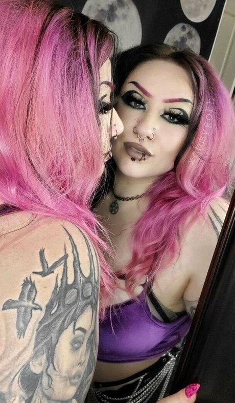 Nagie wyciekłe zdjęcie OnlyFans od Lunaghoul