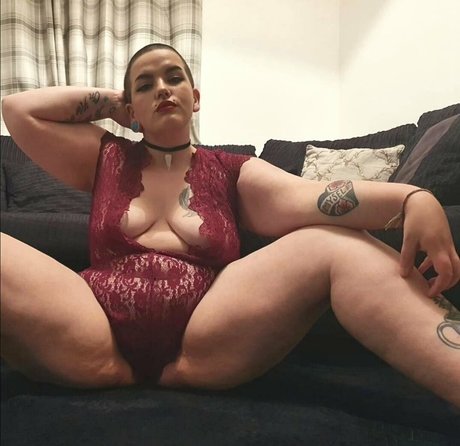 Nagie wyciekłe zdjęcie OnlyFans od Littlem0th