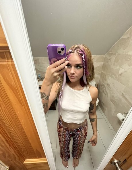 Nagie wyciekłe zdjęcie OnlyFans od Kambiiiii