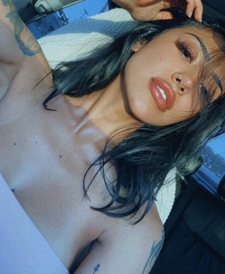 Nagie wyciekłe zdjęcie OnlyFans od Shewolftribe
