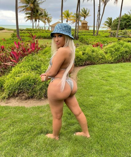 Nagie wyciekłe zdjęcie OnlyFans od Ella Bandz