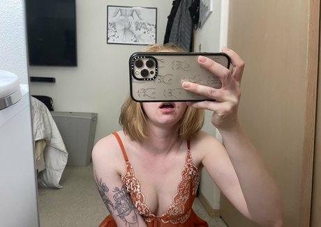 Nagie wyciekłe zdjęcie OnlyFans od Roxyredhead