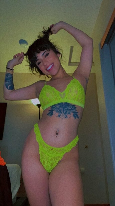 Nagie wyciekłe zdjęcie OnlyFans od Sweetlatina1