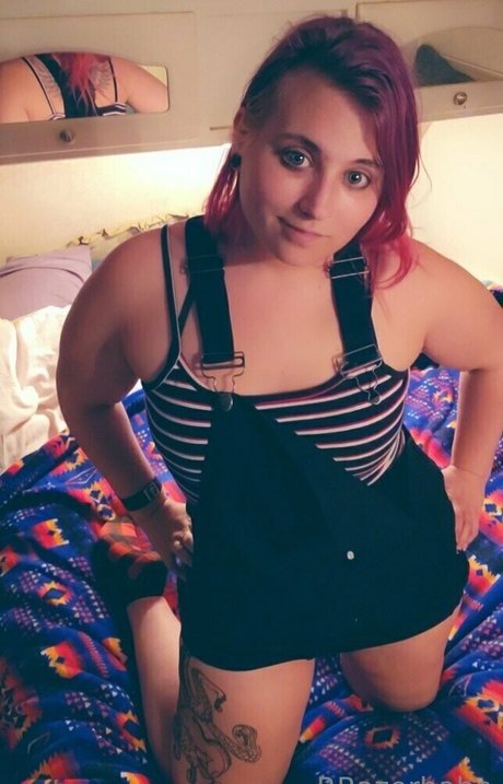 Nagie wyciekłe zdjęcie OnlyFans od Rrazorbabefree