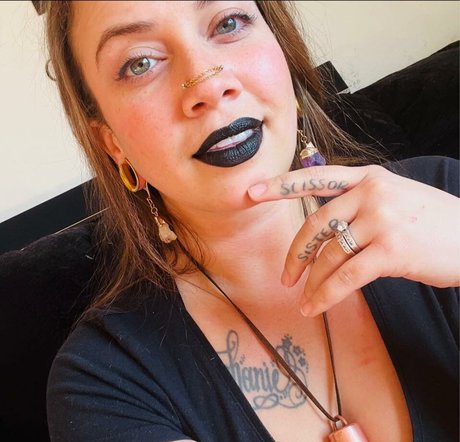 Nagie wyciekłe zdjęcie OnlyFans od Goddess Dystopia