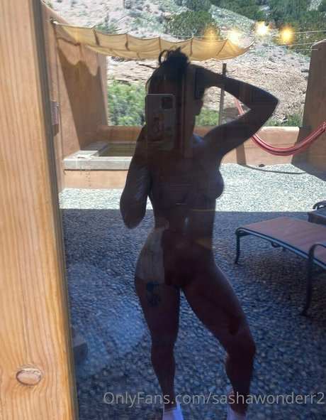Sashawonderr2