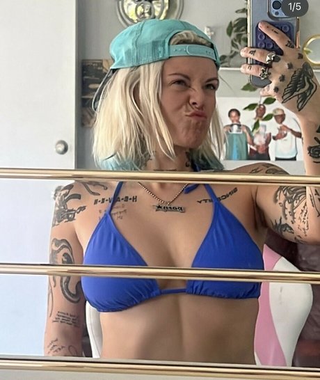 Nagie wyciekłe zdjęcie OnlyFans od Lauren Sanderson