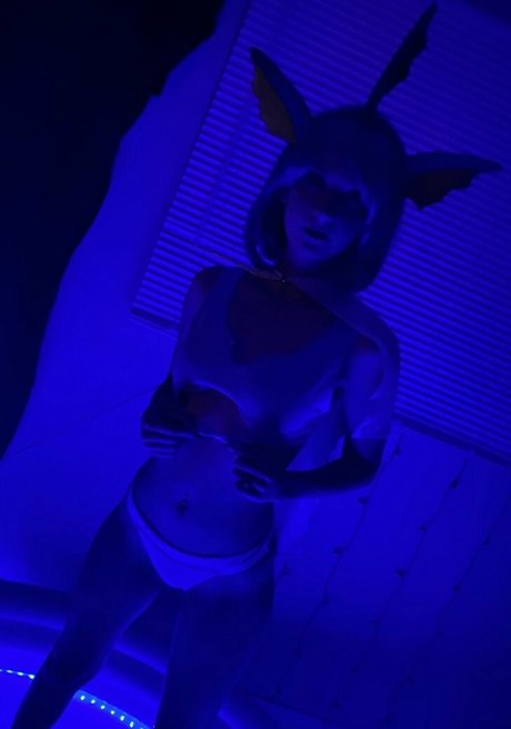 Nagie wyciekłe zdjęcie OnlyFans od Eveelliot