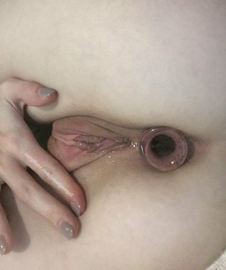 Nagie wyciekłe zdjęcie OnlyFans od Poutyangel