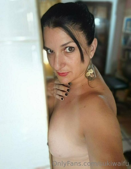 Nagie wyciekłe zdjęcie OnlyFans od Sukiwaifu