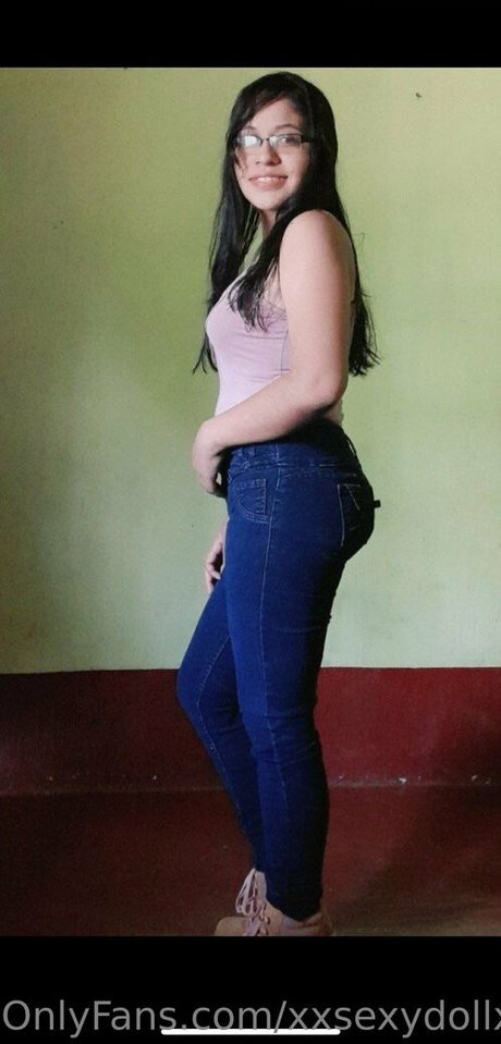 Nagie wyciekłe zdjęcie OnlyFans od Xxsexydollxx