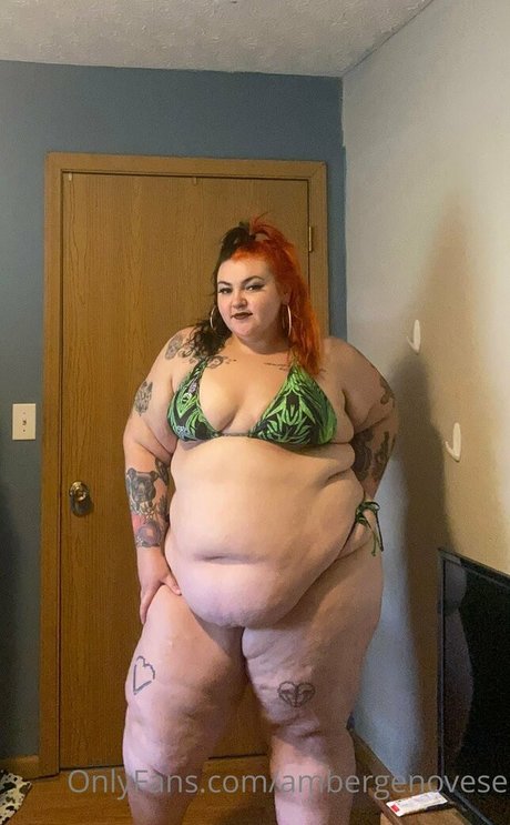 Nagie wyciekłe zdjęcie OnlyFans od Ambergenovese