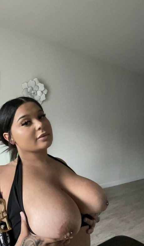 Nagie wyciekłe zdjęcie OnlyFans od Laixxx