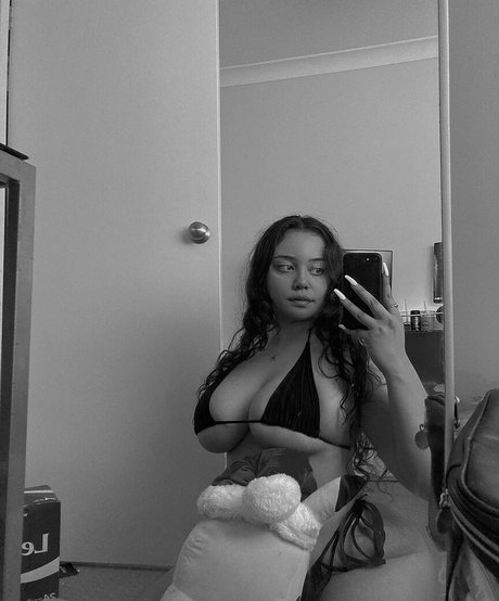 Nagie wyciekłe zdjęcie OnlyFans od Carragh