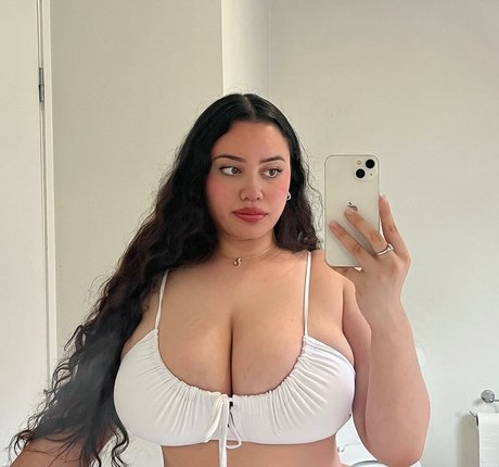 Nagie wyciekłe zdjęcie OnlyFans od Carragh