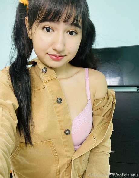 Nagie wyciekłe zdjęcie OnlyFans od Ooficialanie